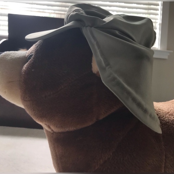 H&M UPF 50+ swim material stretch hat for 18-24 months 2T like new, no flaws - Picture 2 of 5